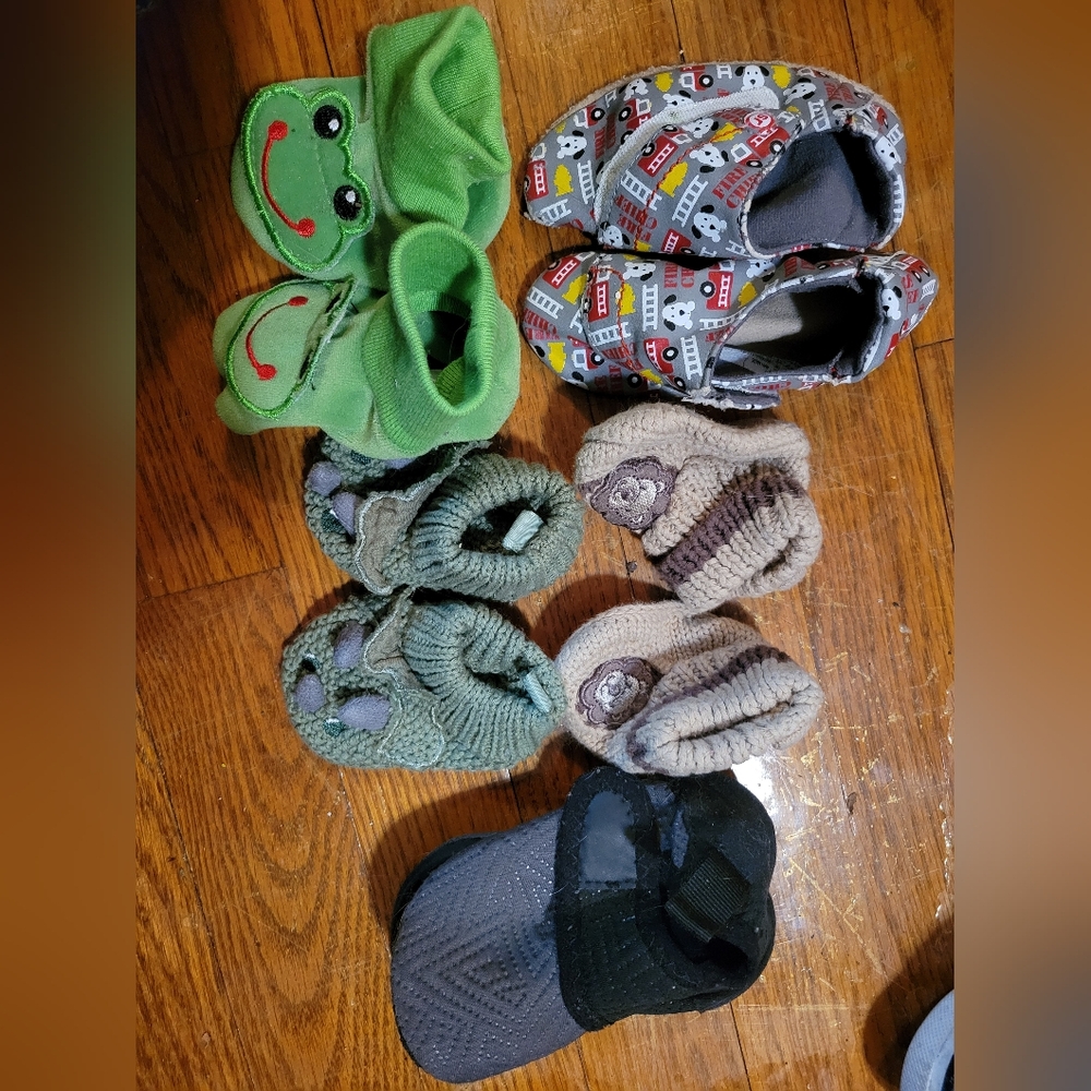 Infant Shoes - Picture 1 of 1